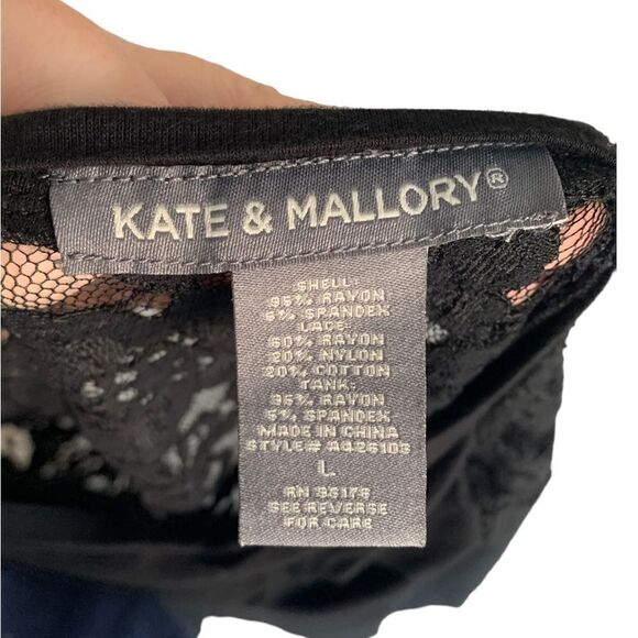 Kate & Mallory Large Size Black Long Sleeve Ruffle And Lace V-Neck Top/Tunic - Picture 4 of 5